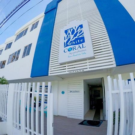 White Coral Apartasuites ซานอันเดรส ภายนอก รูปภาพ